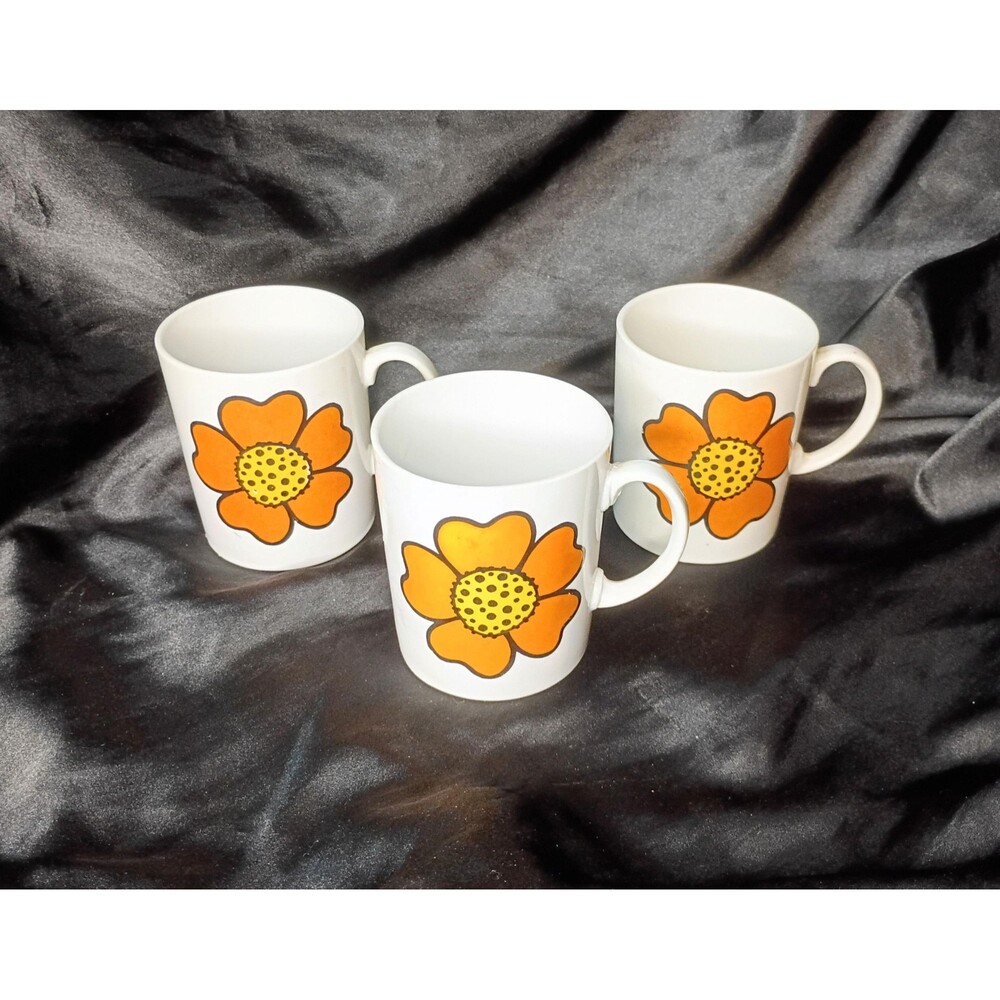 Set of 3 Retro Orange Daisy Mugs Floral Coffee Cups Japan